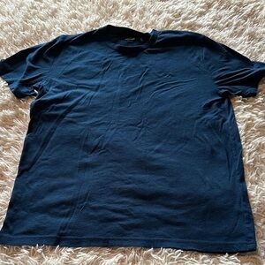 Hollister Core Fit Tee, size M.